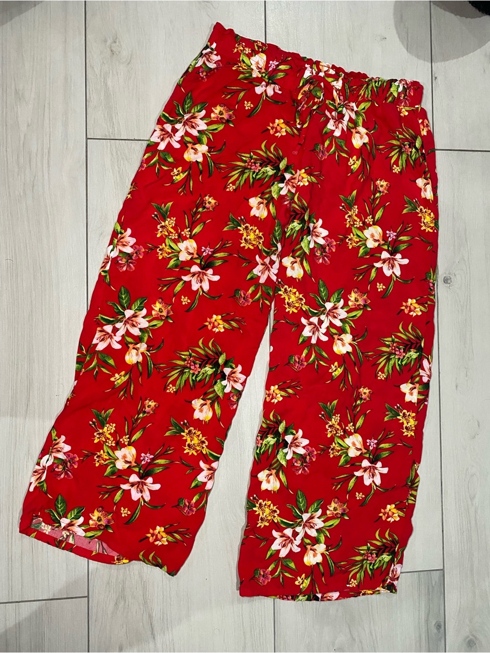 Joe Benbasset Red Floral Wide-Leg Pants
